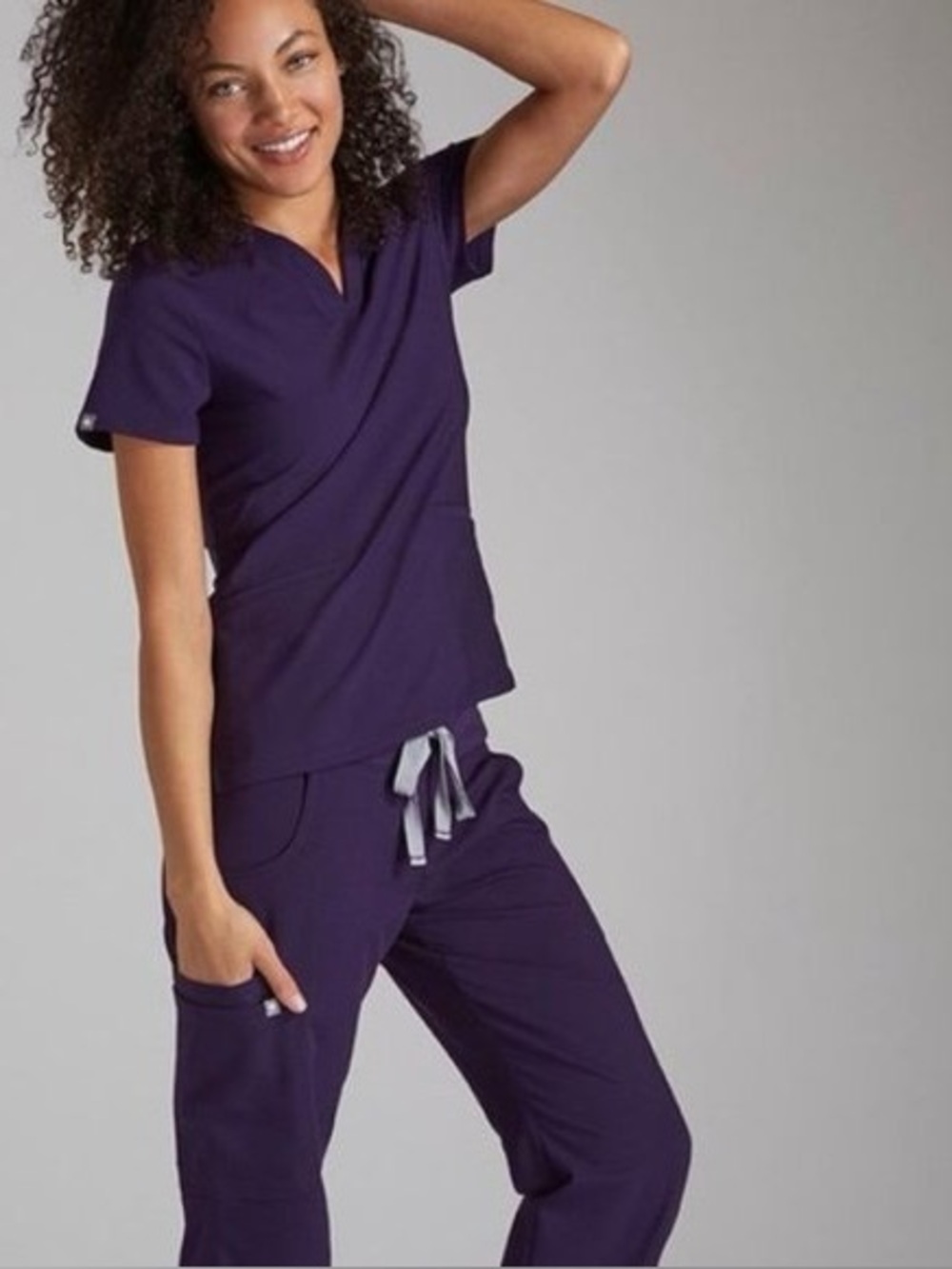 Figs Deep Purple Scrub Set - Picture 2 of 2